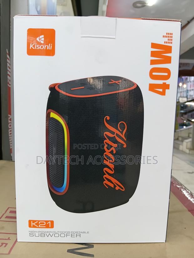 The Kisonli 40W High-Power Outdoor Portable Bluetooth Speaker.