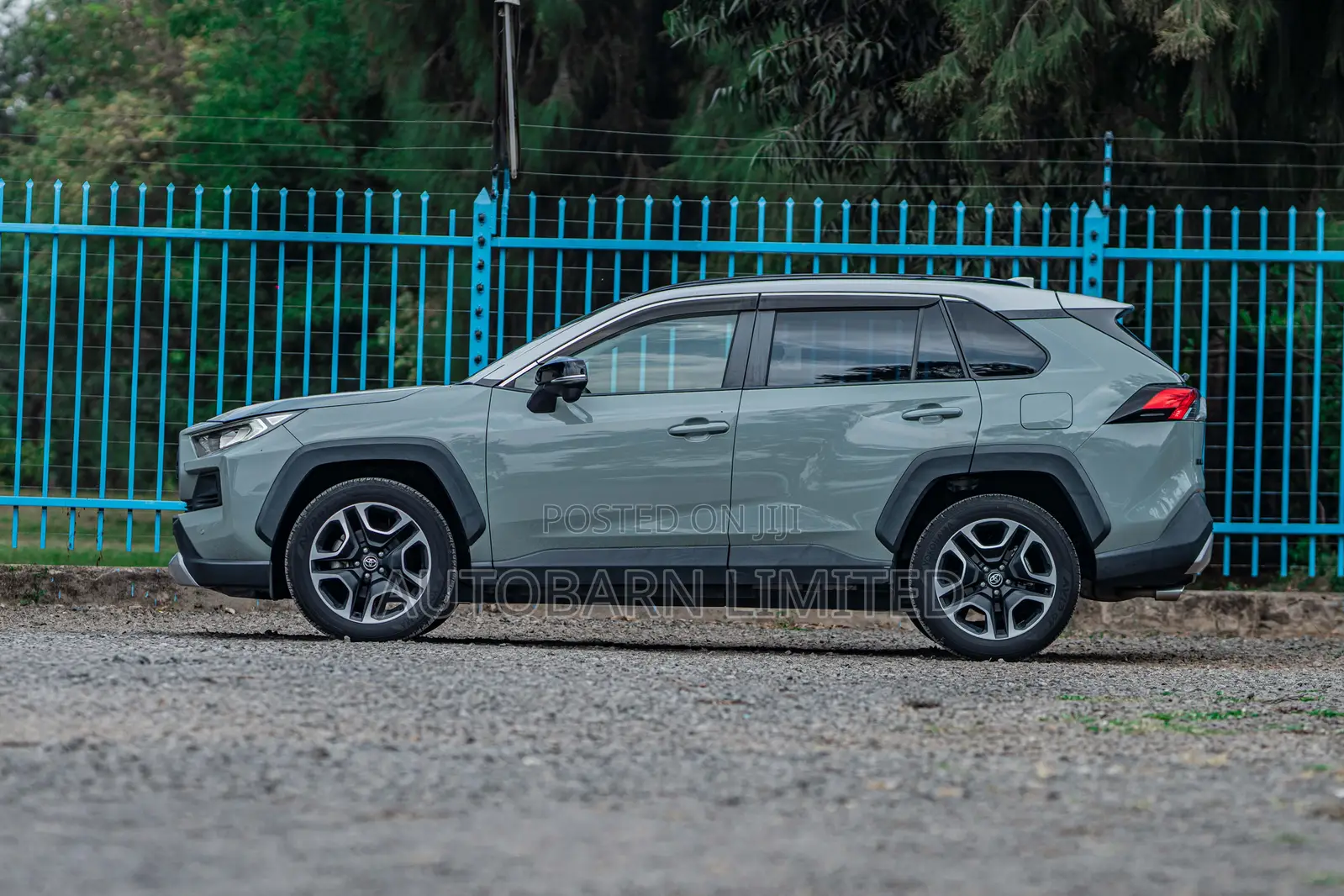 Toyota RAV4 Adventure 2019 Green