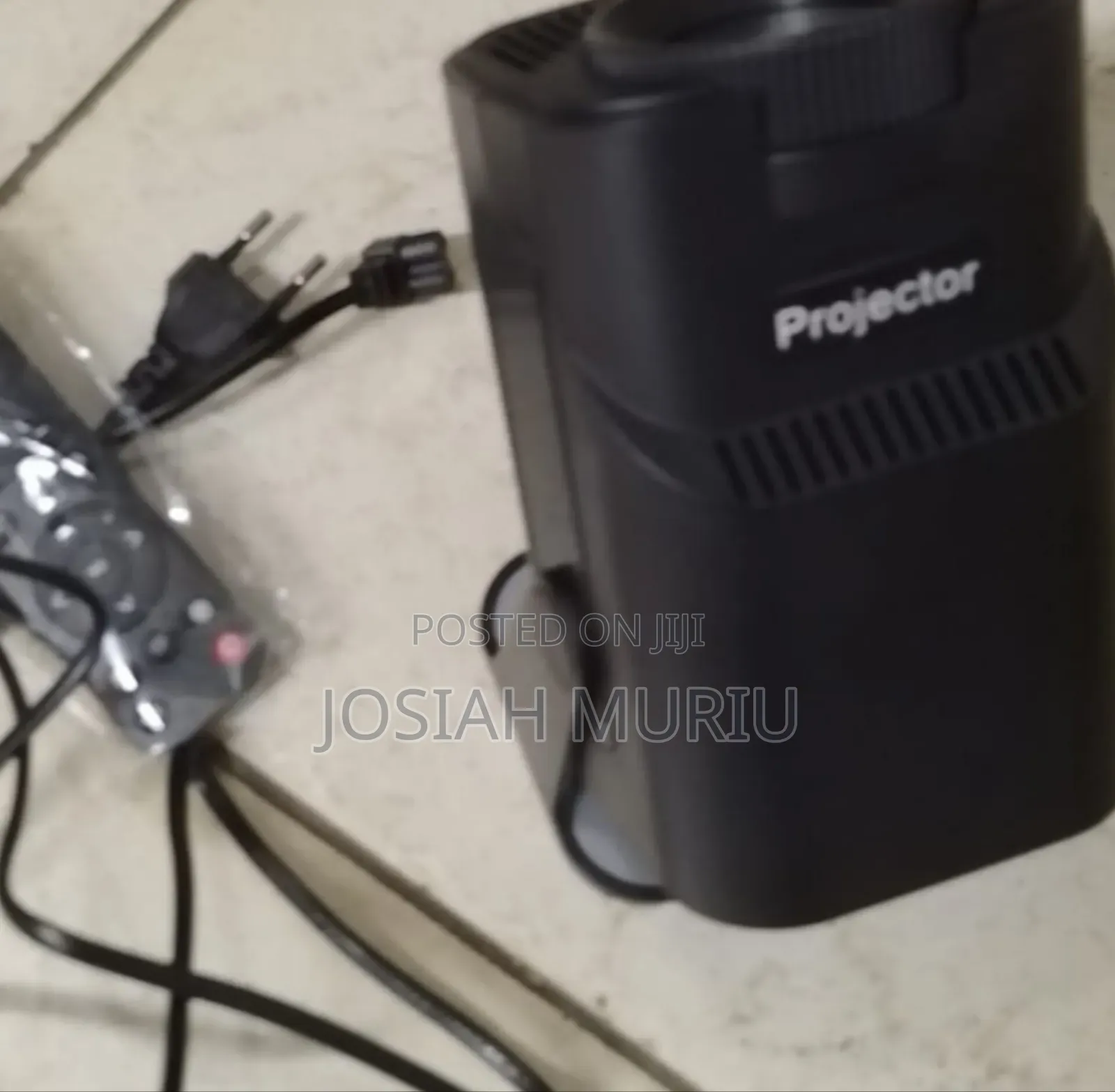 Hy320 Smart Mini Projector
