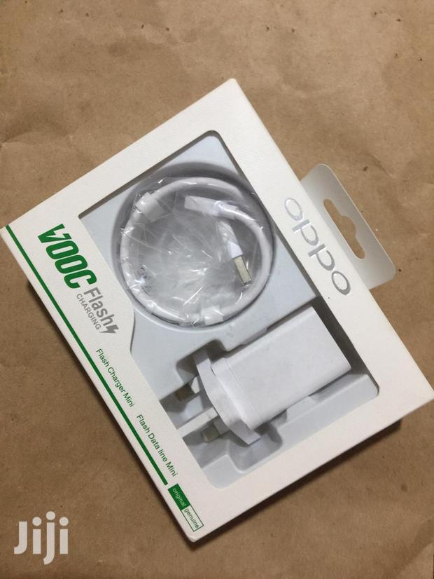 Oppo Charger - main view