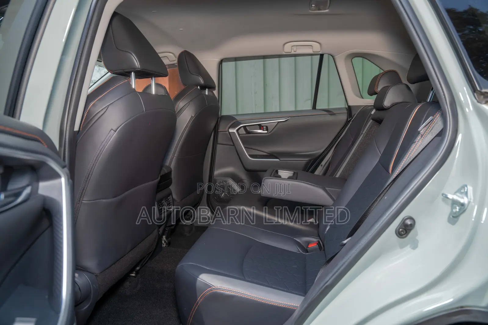 Toyota RAV4 Adventure 2019 Green