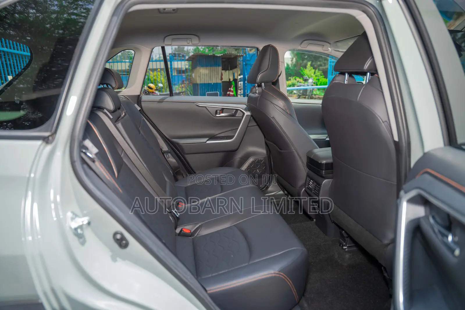 Toyota RAV4 Adventure 2019 Green