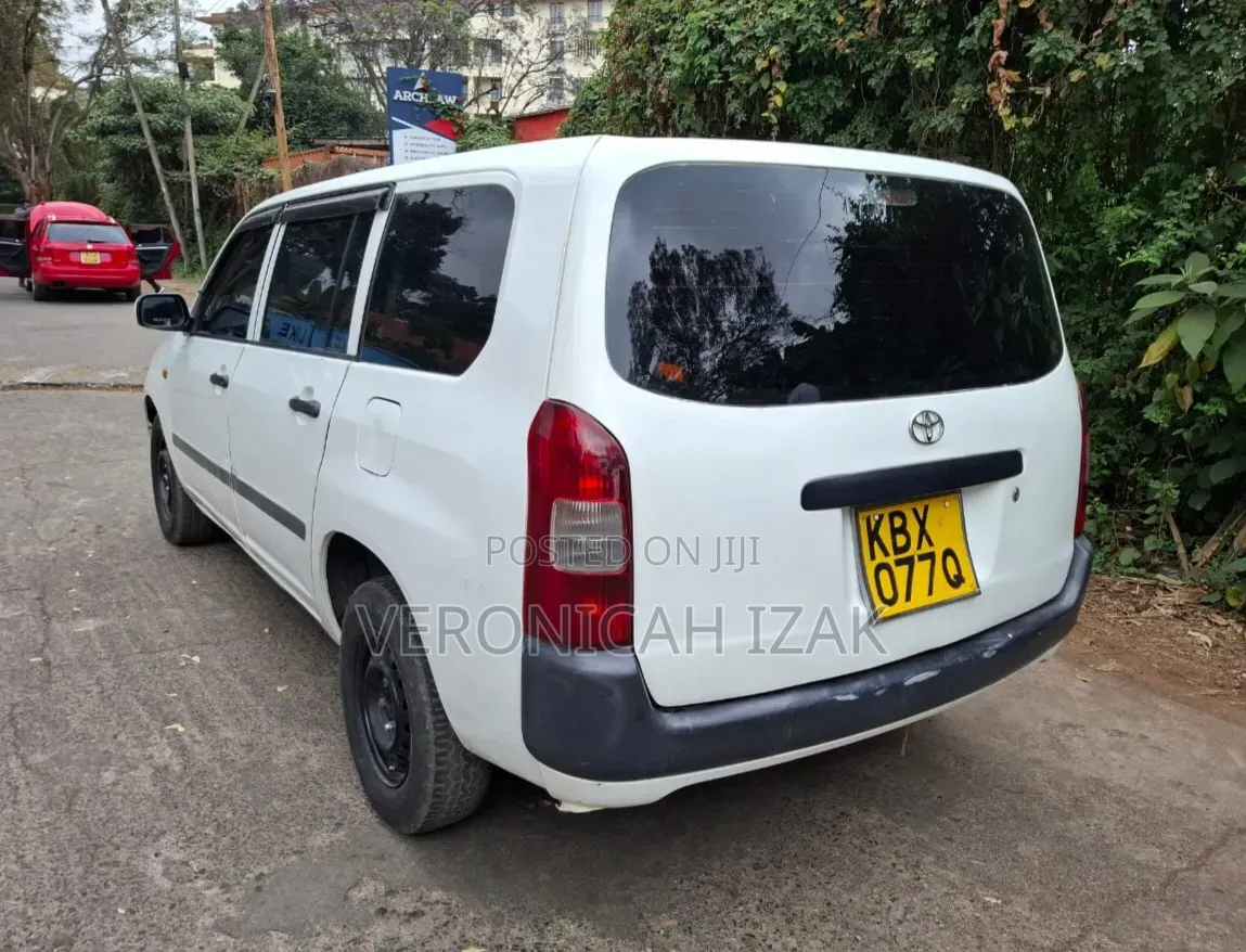 Toyota Probox 2007 White