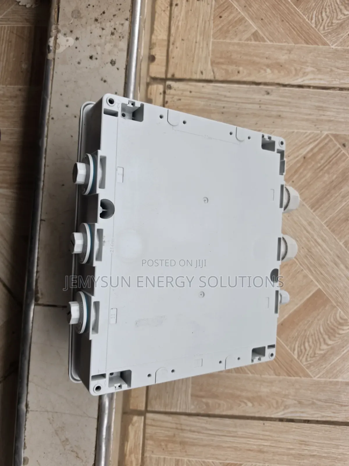 PV Combiner Box Waterproof Bus Box SISO-40/S