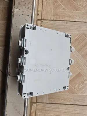 PV Combiner Box Waterproof Bus Box SISO-40/S