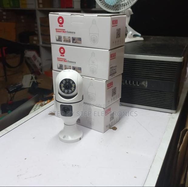 Versatile Remote Monitoring Dual Lens PTZ WiFi Bulb Camera