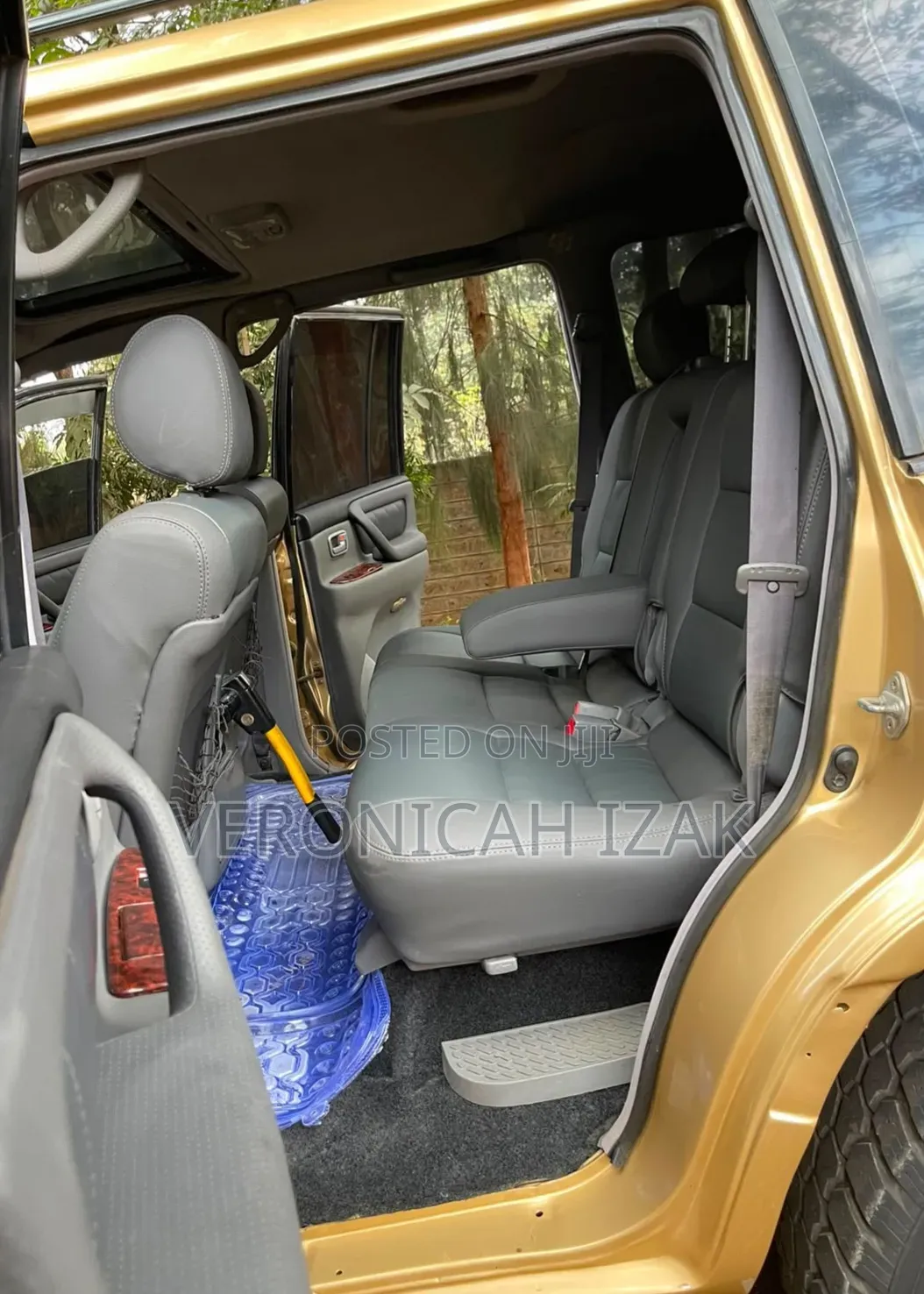 Toyota Land Cruiser 2003 Gold