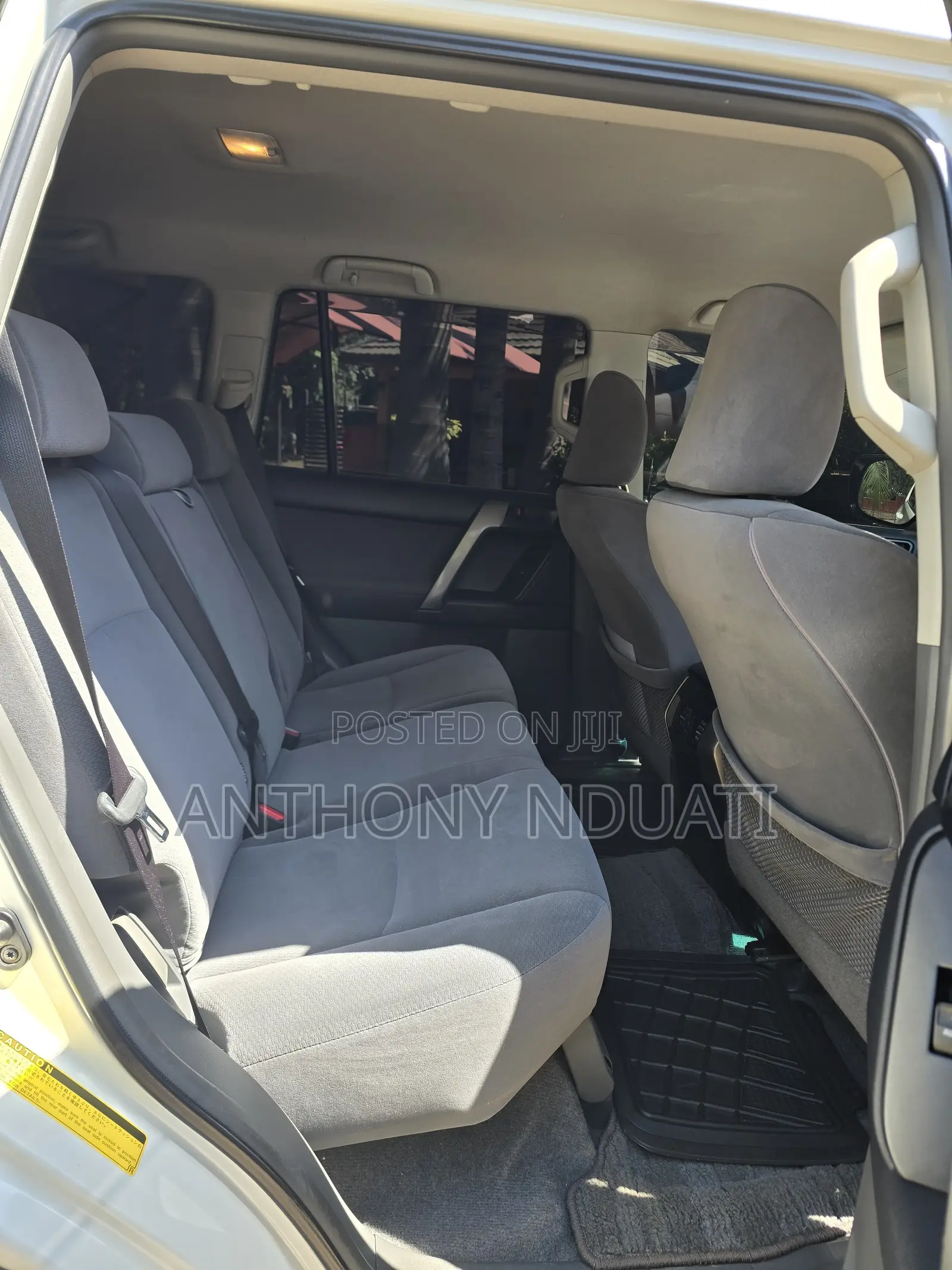 Toyota Land Cruiser Prado 2.7 i 2012 Pearl