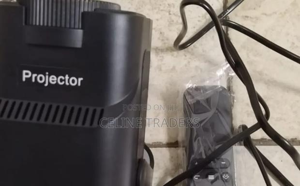 Hy320 Android Mini Projector - thumbnail 3
