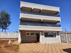 6bdrm Maisonette in Kibiku for sale