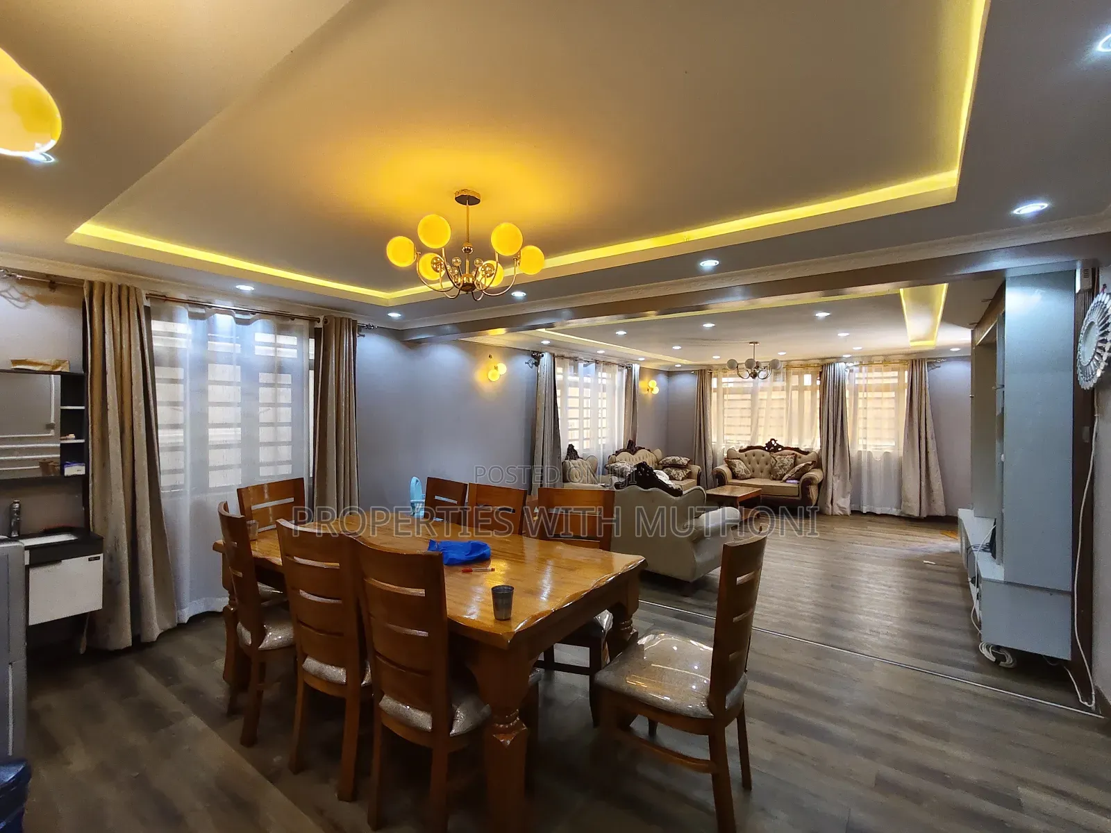 6bdrm Maisonette in Kibiku for sale