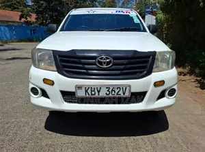 Toyota Hilux 2014