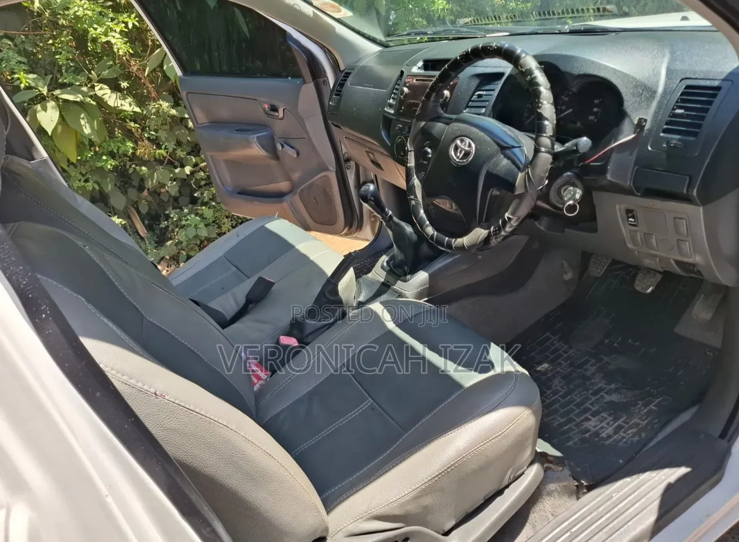 Toyota Hilux 2014