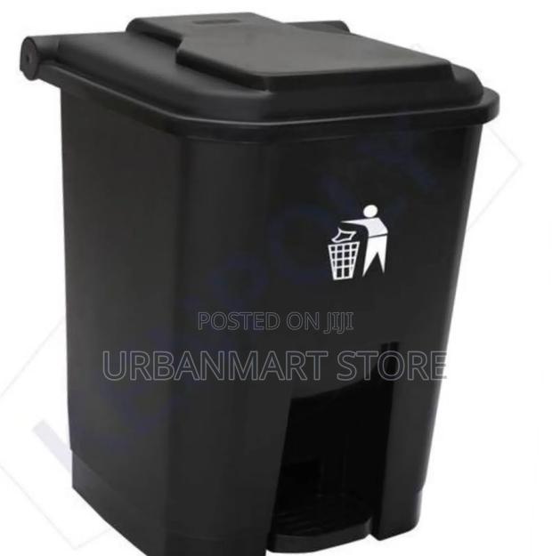 Kenpoly 50 Litre Heavy Duty Pedal Waste Bin