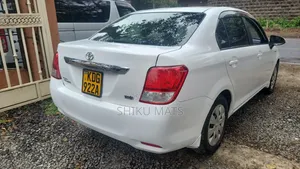 Toyota Axio 2014