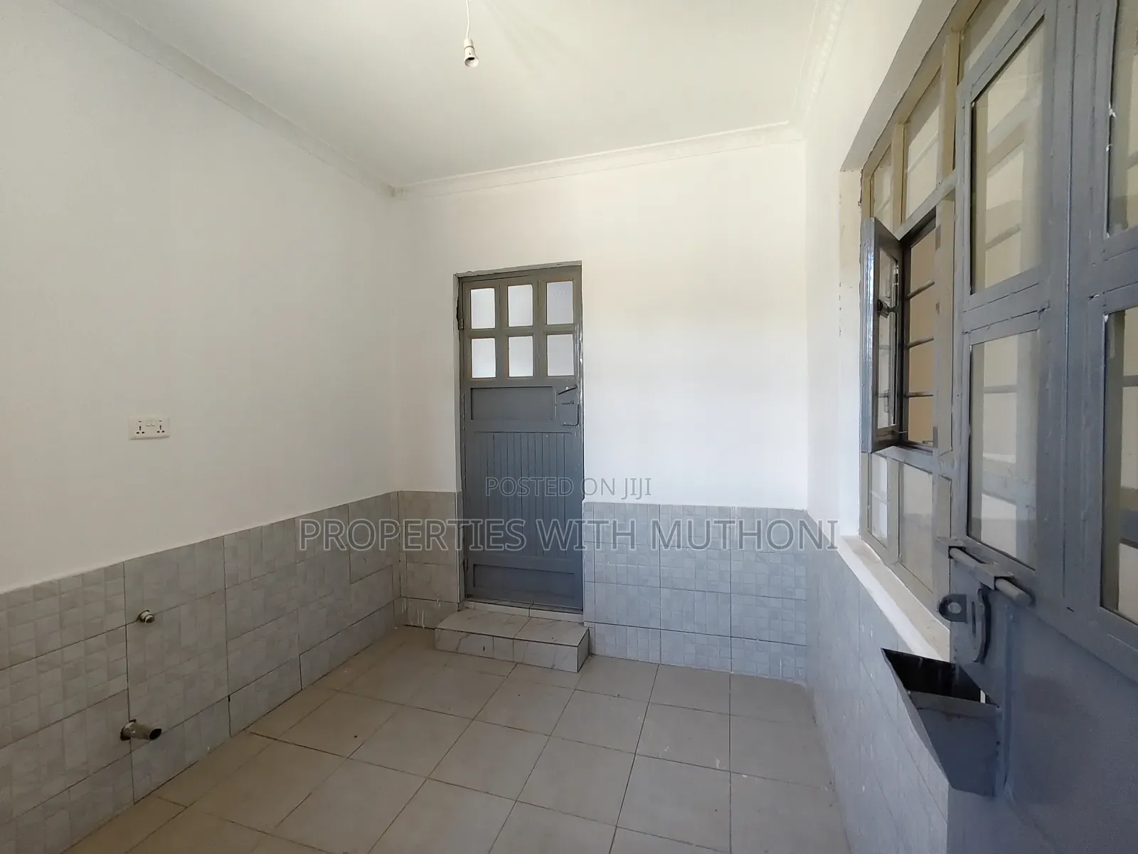 4bdrm Bungalow in Merisho for sale
