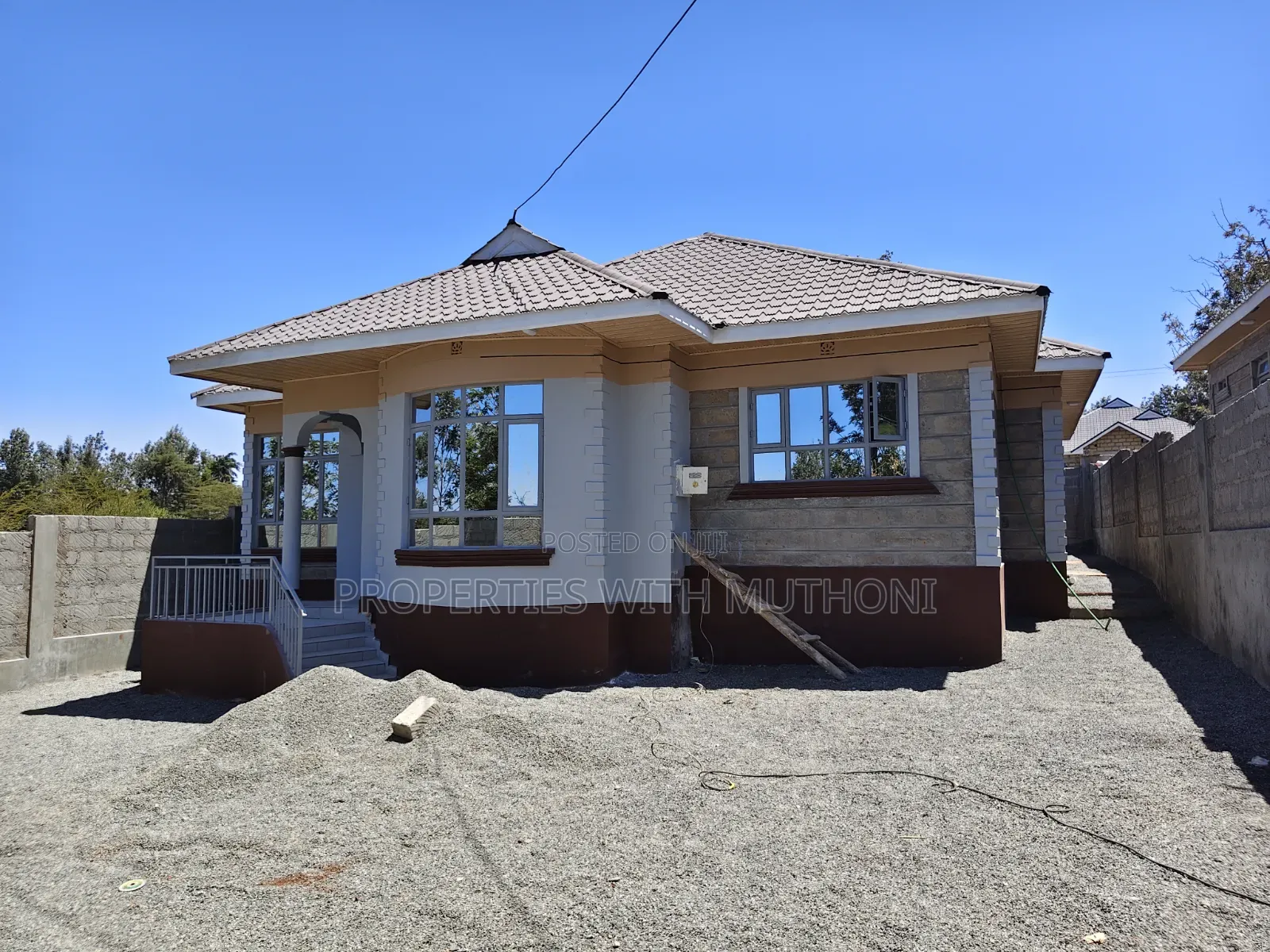 4bdrm Bungalow in Merisho for sale
