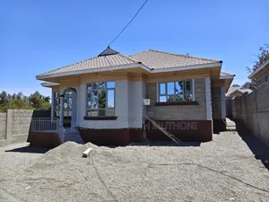 4bdrm Bungalow in Merisho for sale