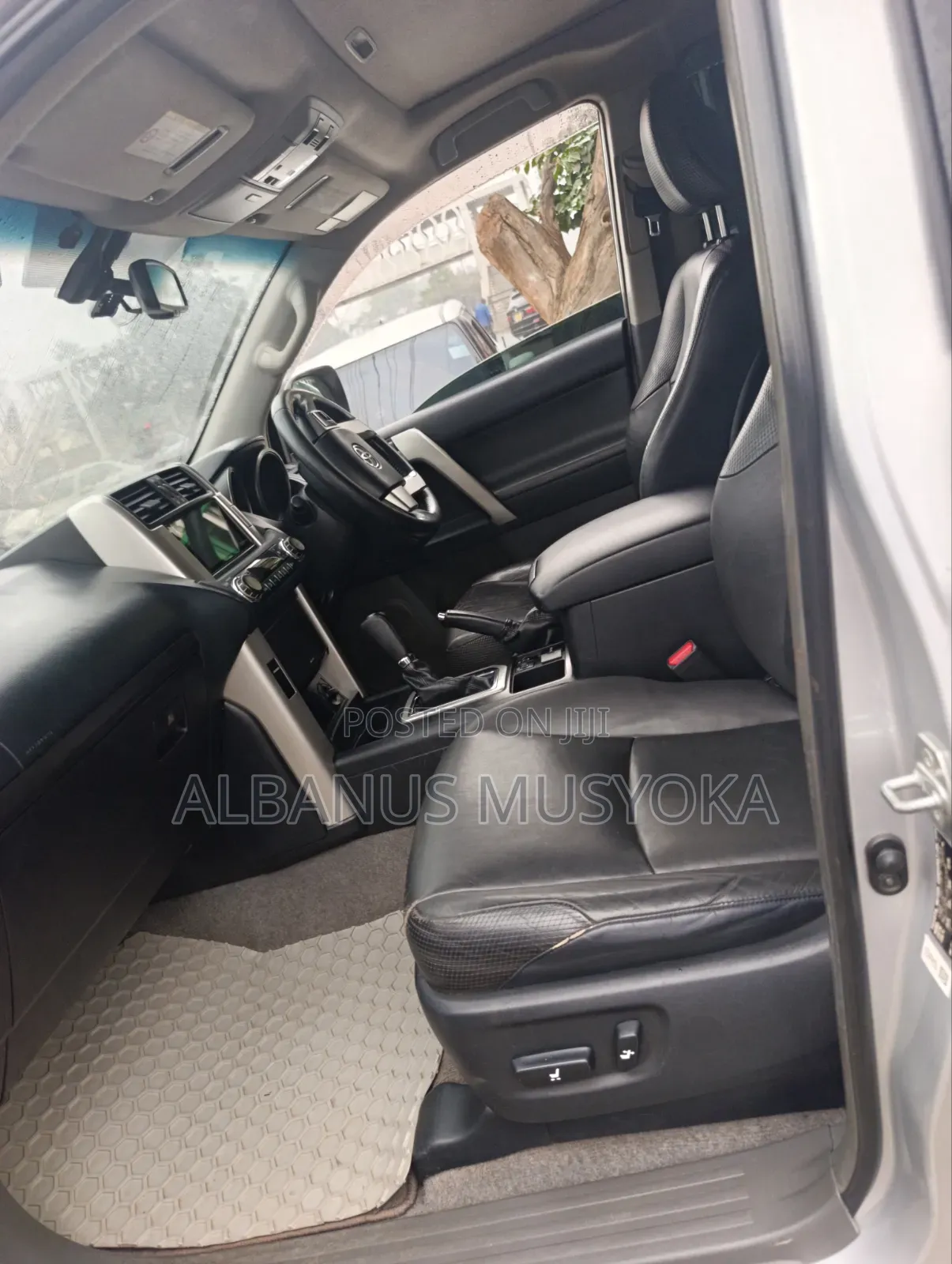 Toyota Land Cruiser Prado 2012 Silver