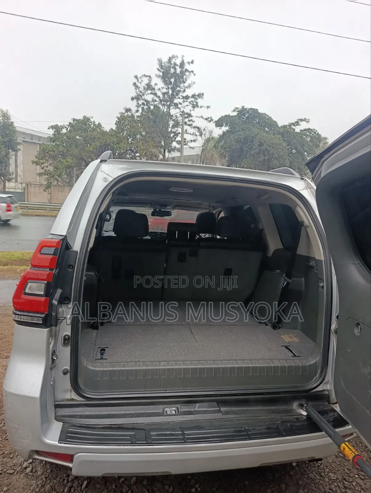 Toyota Land Cruiser Prado 2012 Silver