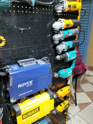 New Makita Impact Drill With Hummer 710W 240 v and FREE Bits