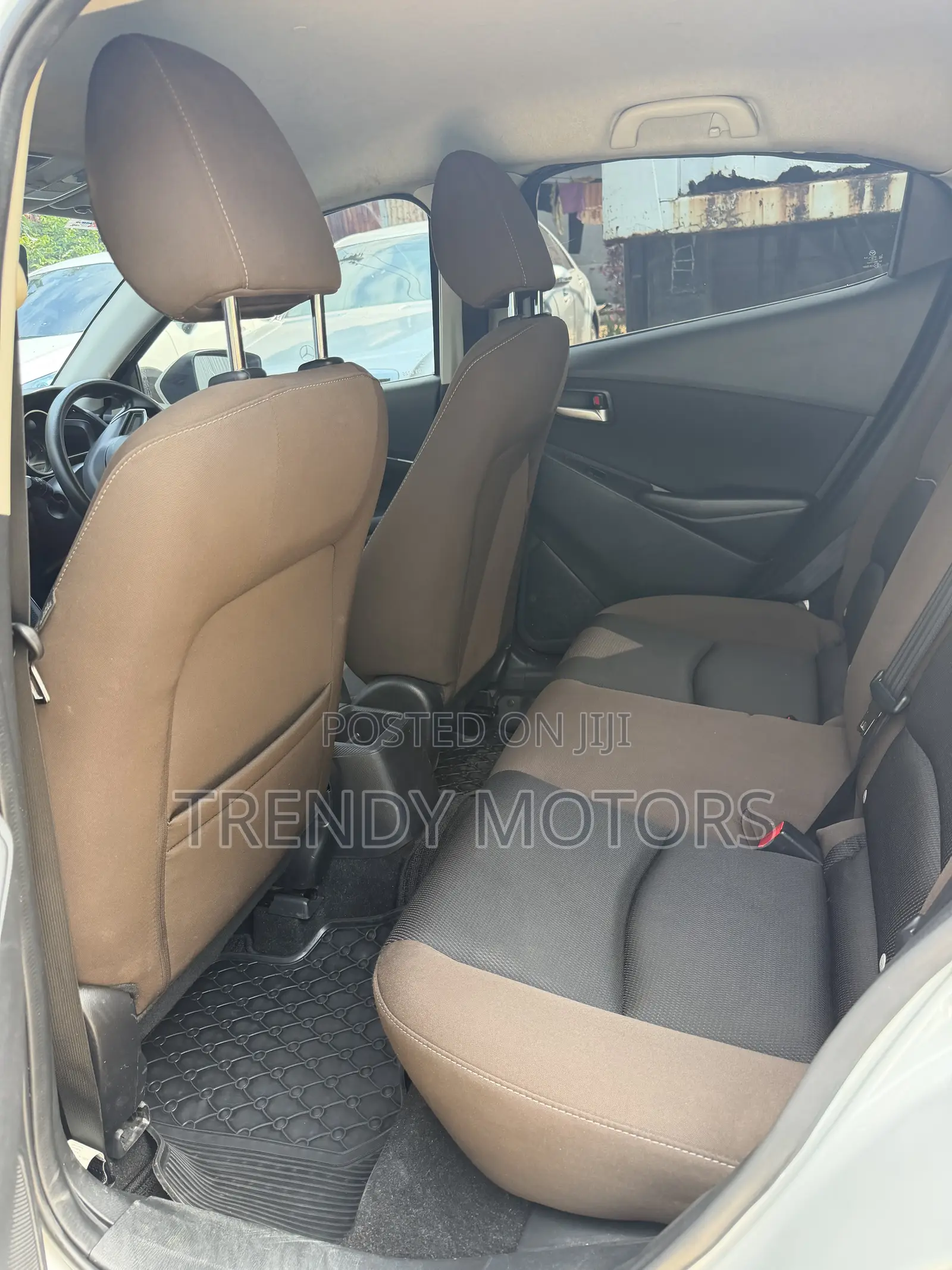 Mazda Demio 2019 Gray