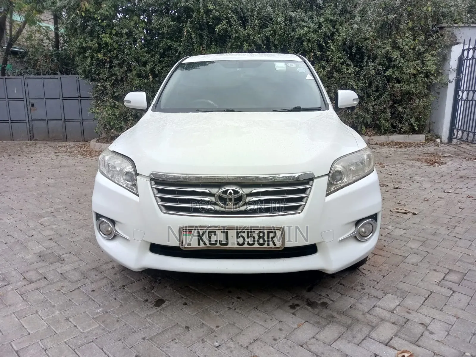 Toyota Vanguard 2009 Off white