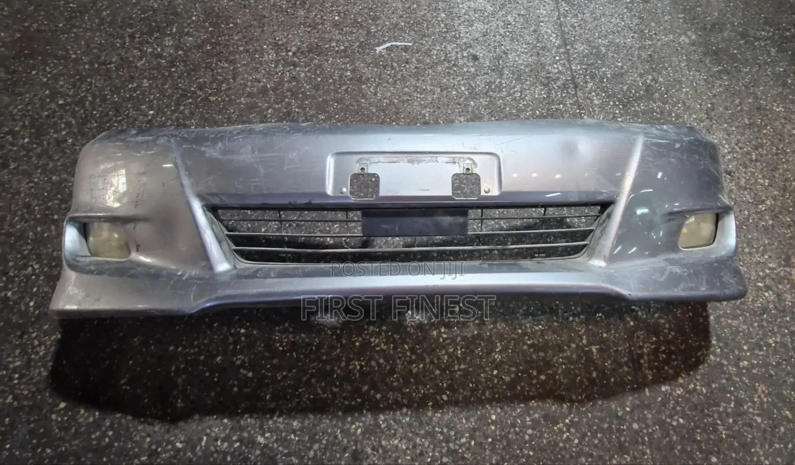 Toyota Wish 2005 Bumper With Fog Lamps