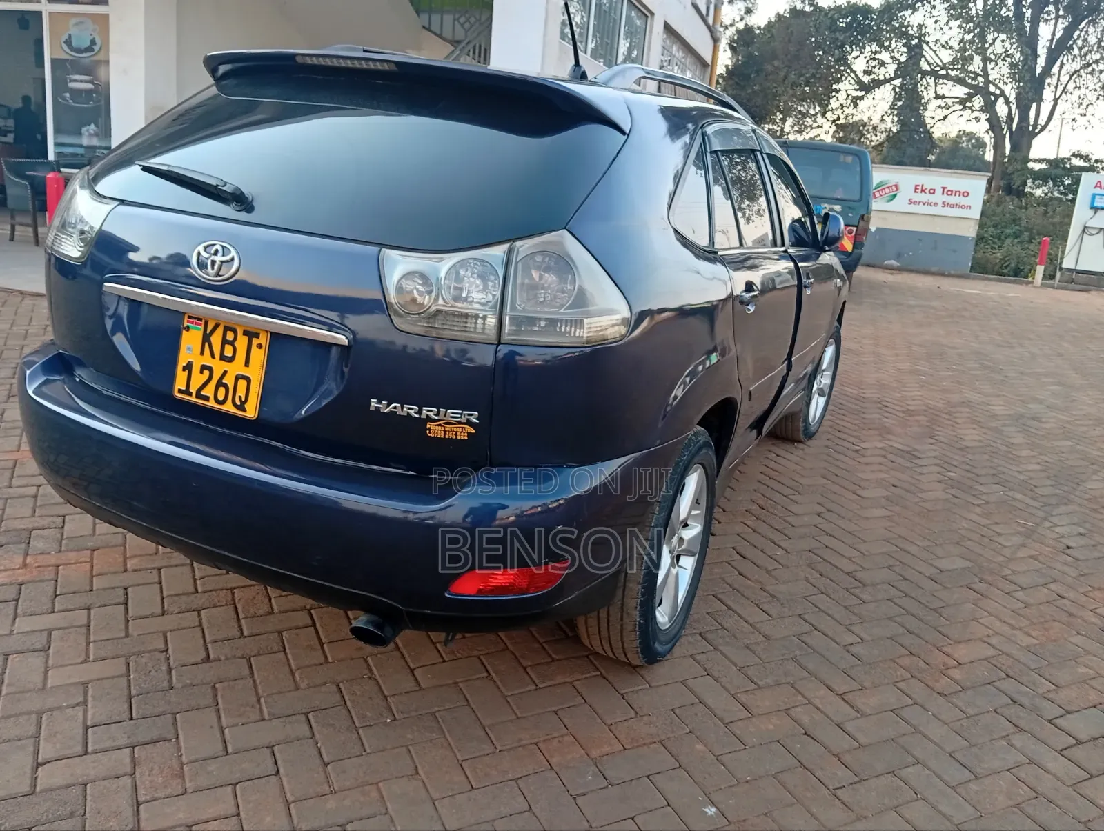 Toyota Harrier 2006 Blue