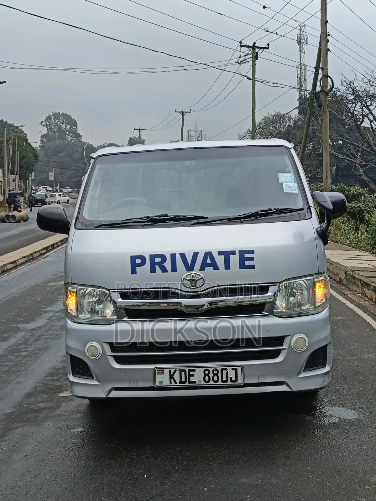 Toyota HiAce 2014 Silver