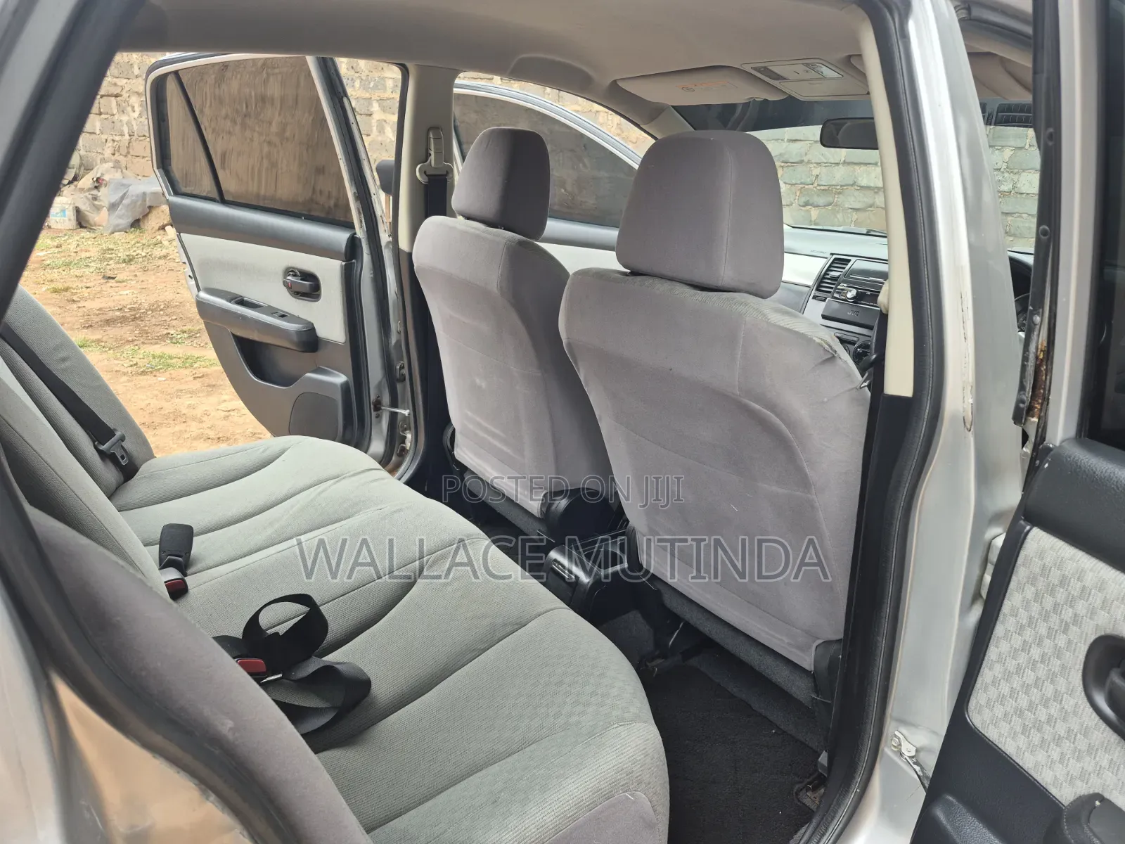 Nissan Tiida 2007 Silver