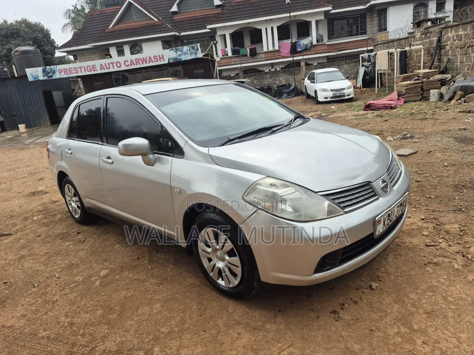 Nissan Tiida 2007 Silver