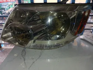 Toyota Alphard 2005 Headlight