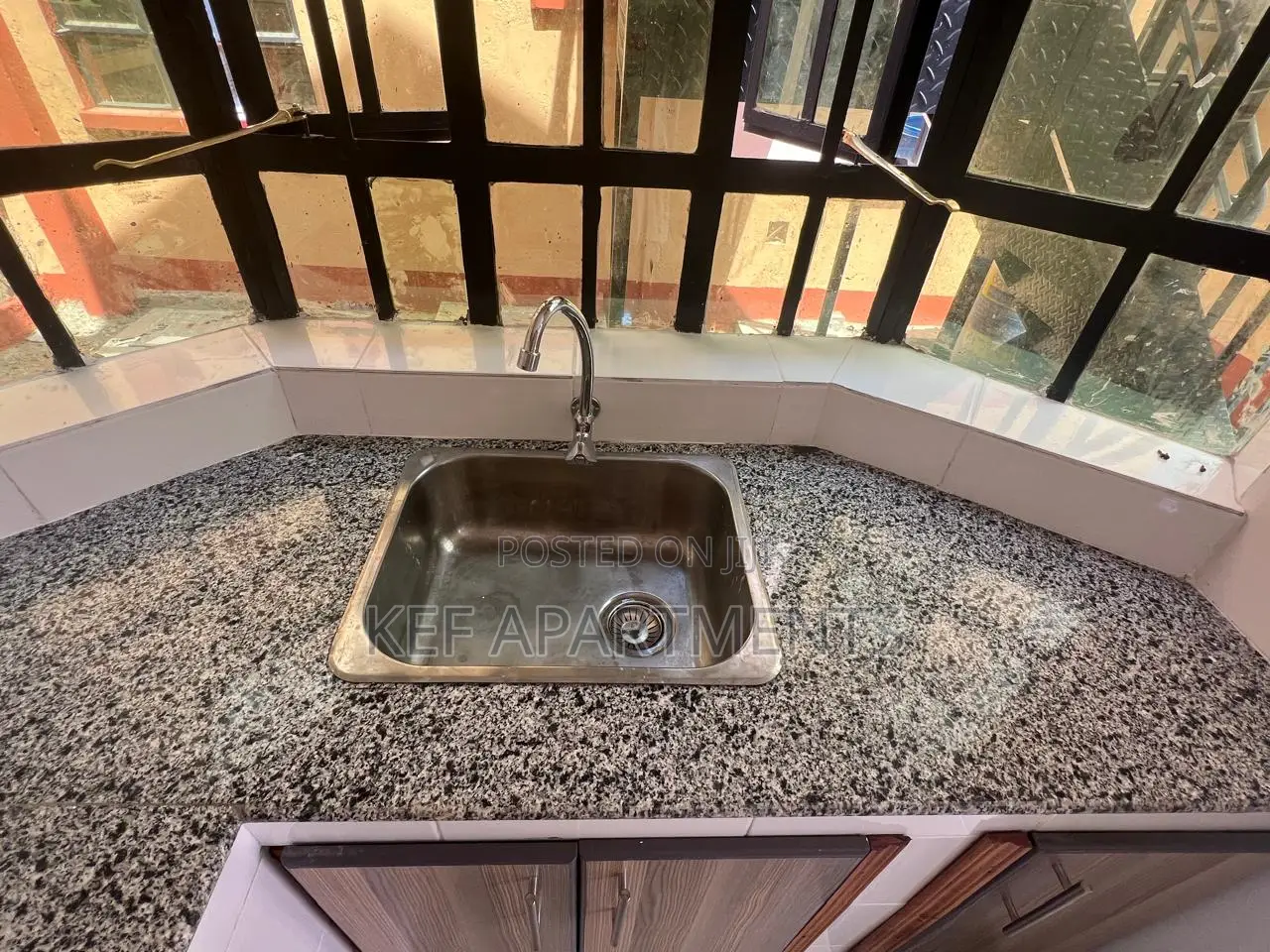 Studio Apartment in Wema Court, Gateway Mall Area for rent
