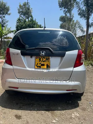 Honda Fit 2011 Silver