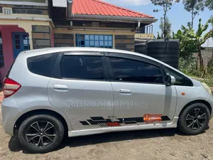 Honda Fit 2011 Silver