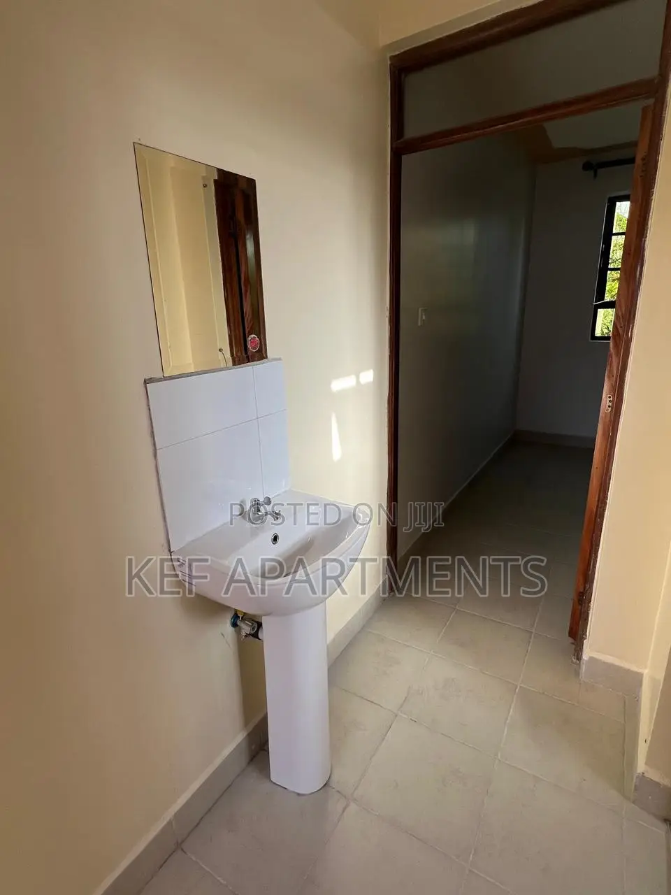 Studio Apartment in Wema Court, Gateway Mall Area for rent