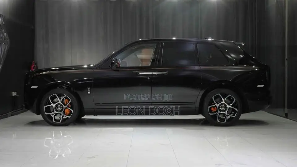 Rolls-Royce Cullinan Black Badge 2022 Black