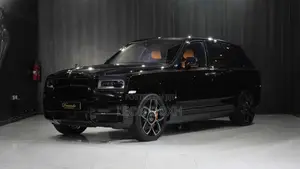 Rolls-Royce Cullinan Black Badge 2022 Black