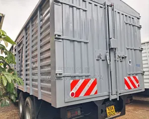Isuzu FVZ Lorry