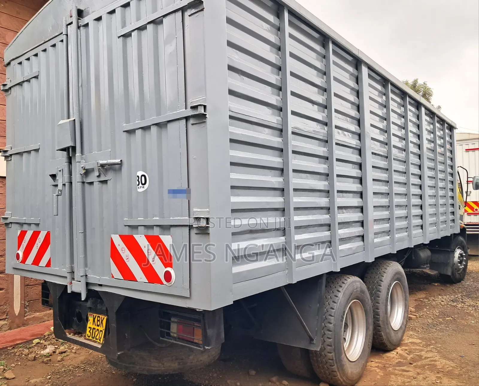 Isuzu FVZ Lorry