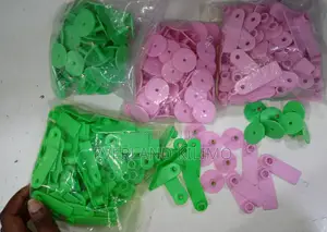 Colored Ear Tags for All Small Animals , Sheeps, Pigs and Goats
