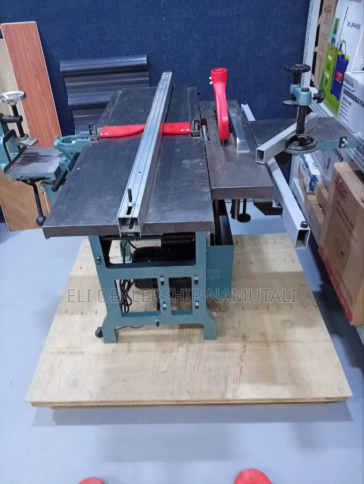Heavy Duty 300mm Woodworking Machine for Carpentry