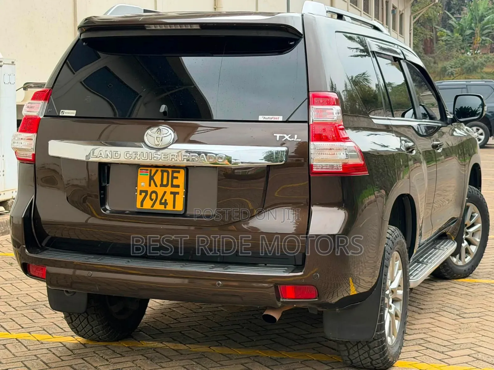 Toyota Land Cruiser Prado 2.7 2017 Brown
