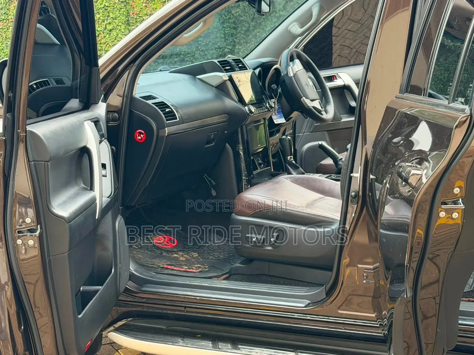 Toyota Land Cruiser Prado 2.7 2017 Brown