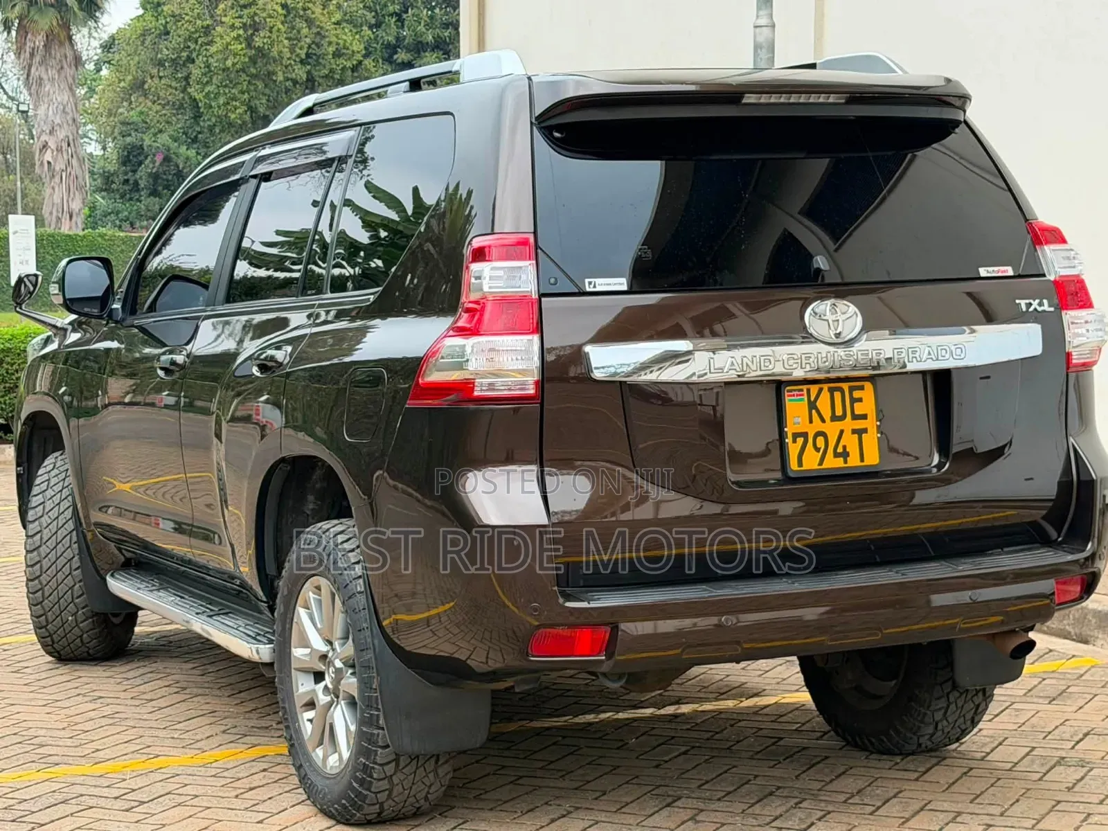 Toyota Land Cruiser Prado 2.7 2017 Brown