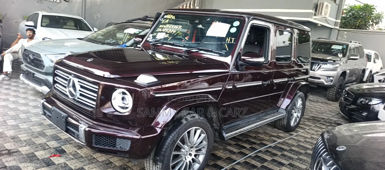 Mercedes-Benz G-Class 2021 Maroon