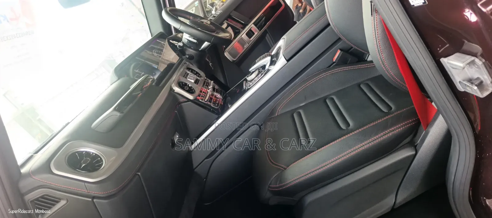 Mercedes-Benz G-Class 2021 Maroon