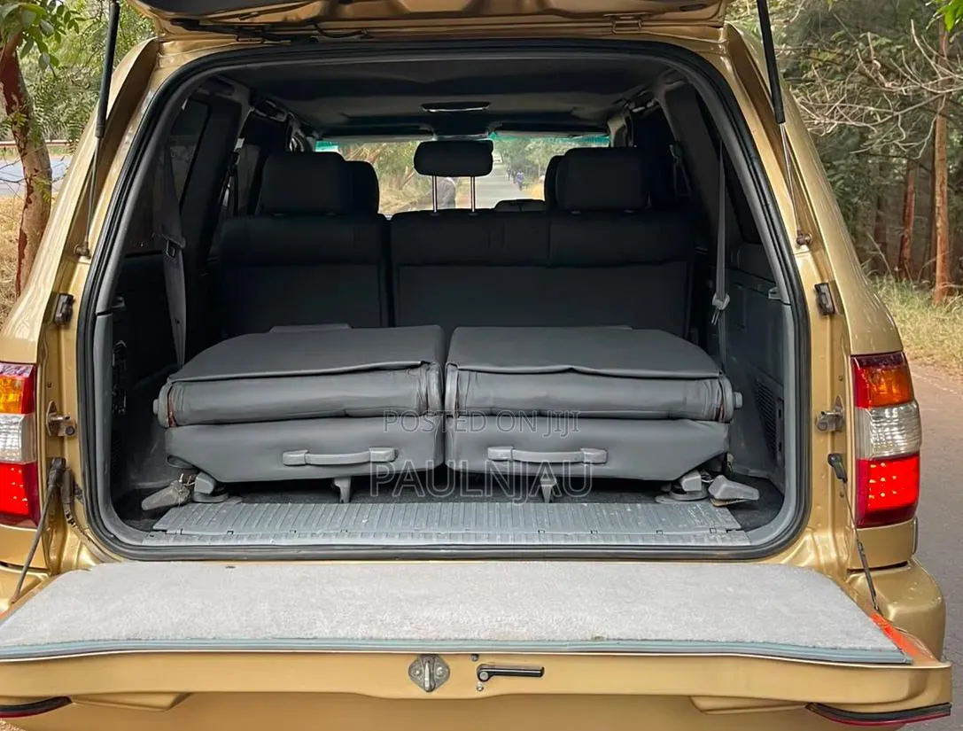 Toyota Land Cruiser Prado 2003 Gold