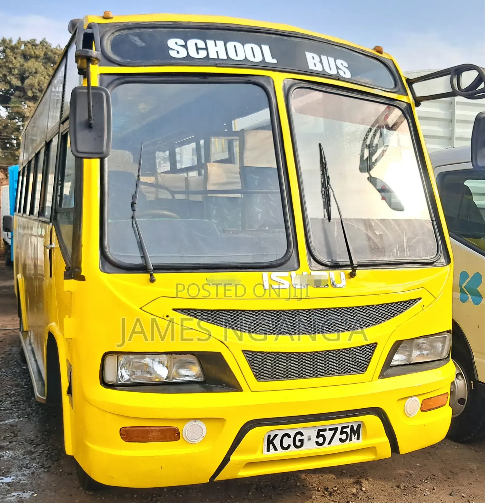 Isuzu NQR 2008 Yellow